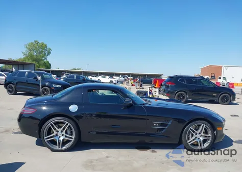 2011 Mercedes-Benz Sls Amg z USA, uszkodzony, nr VIN WDDRJ7HA7BA003765